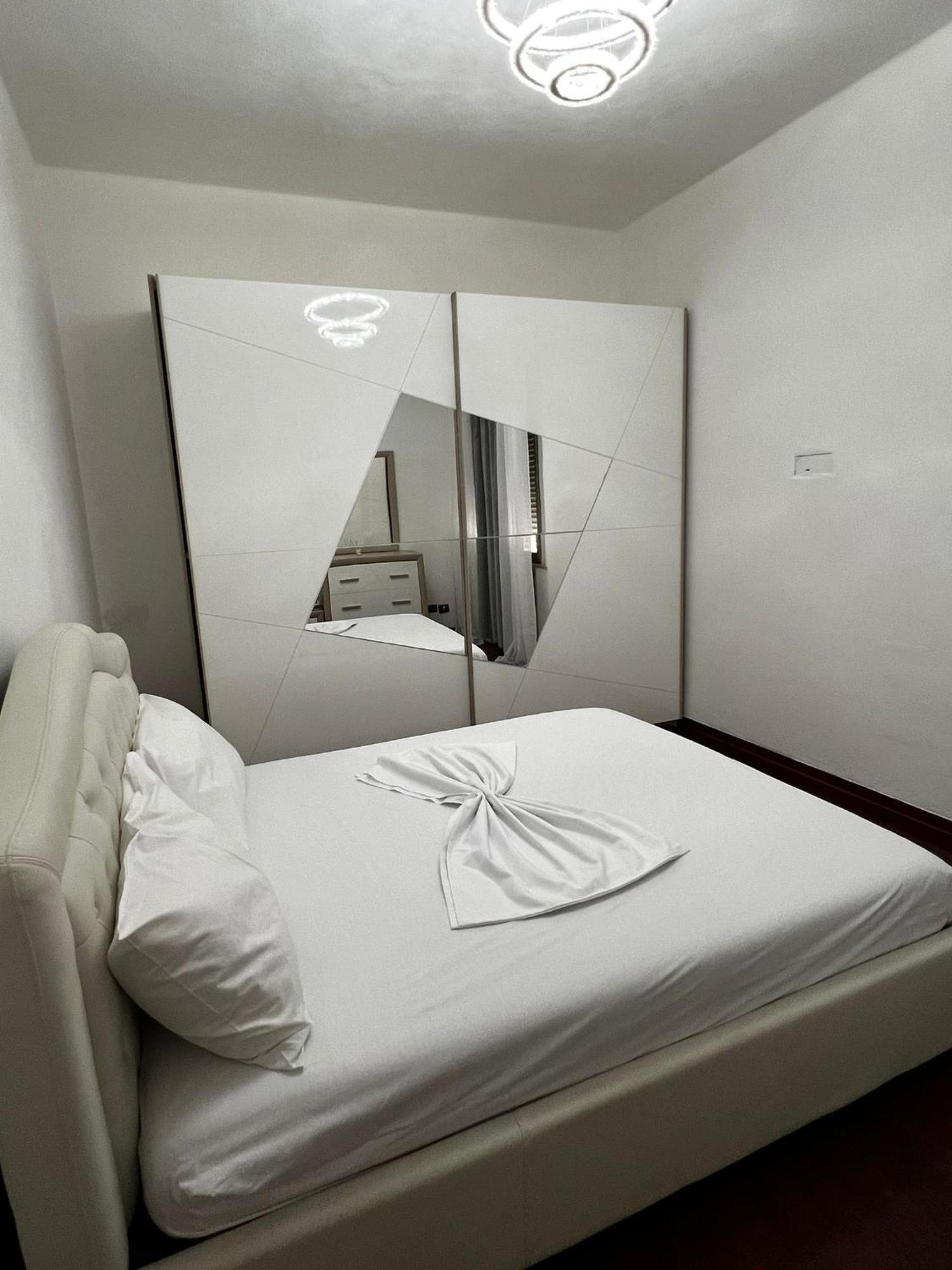 Aparthotel La Nuova Casa Rávena Exterior foto